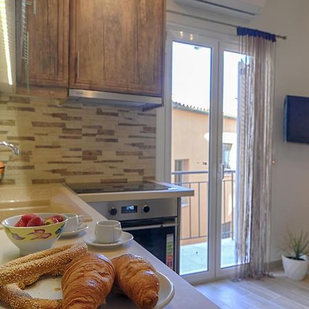 Renas Cosy Apartment Corfu  Eksteriør billede